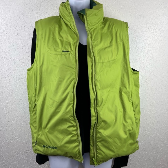 Columbia Reversible Down Puffer Vest, Green & Lime, Sz. L Cozy Warm Outdoor Cold - Picture 9 of 10